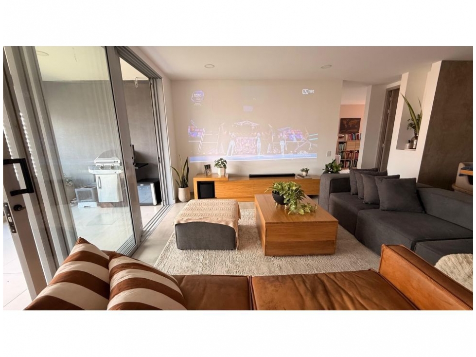 Apartamento en venta en Loma De Las Brujas, Envigado · foto 6 de 21