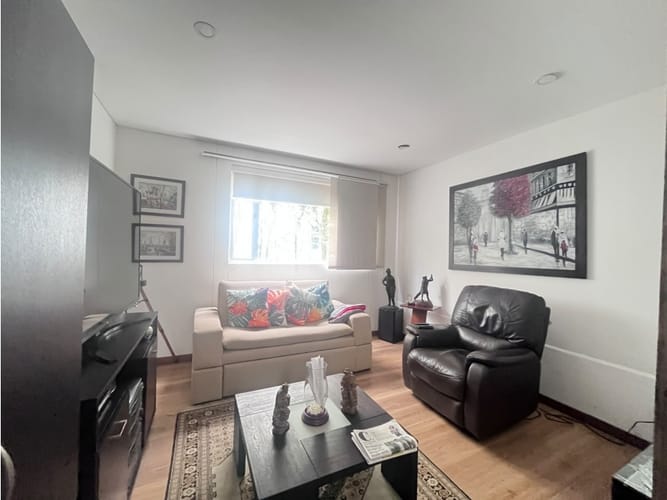 Casa de 3 alcobas en venta en El Retiro, 280 m² · foto 4 de 5