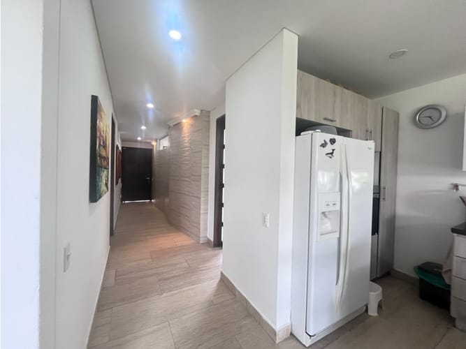 Casa de 3 alcobas en venta en El Retiro, 280 m² · foto 5 de 5