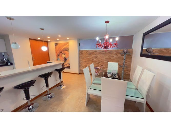 Apartamento de 2 alcobas en venta en El Poblado, Medellín, 118 m² · foto 5 de 24