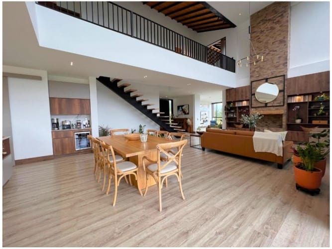 Casa de 3 alcobas en venta en La Ceja · foto 4 de 19