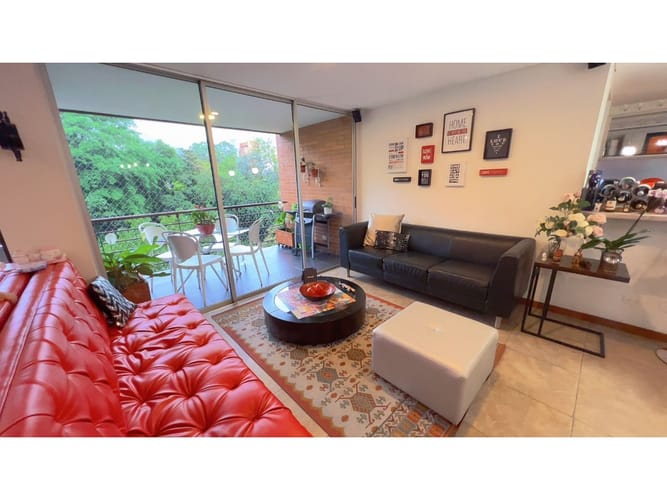 Apartamento de 2 alcobas en venta en El Poblado, Medellín, 118 m² · foto 7 de 24