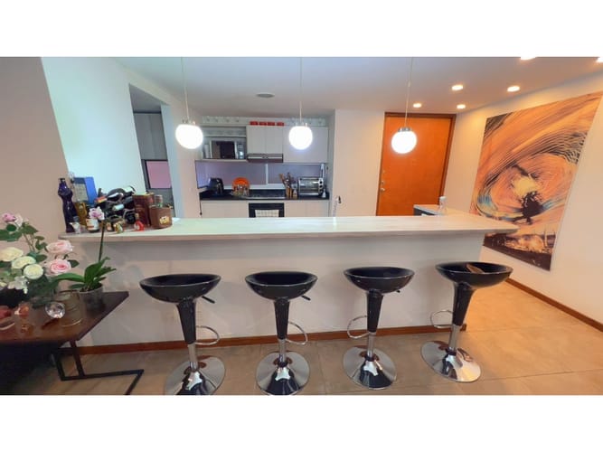 Apartamento de 2 alcobas en venta en El Poblado, Medellín, 118 m² · foto 11 de 24