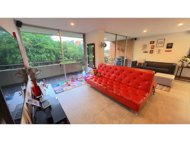 Apartamento de 2 alcobas en venta en El Poblado, Medellín, 118 m² · foto 15 de 24