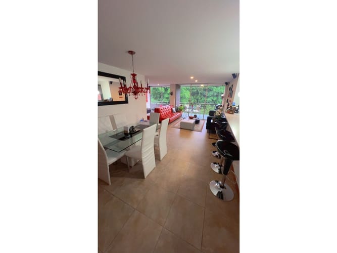 Apartamento de 2 alcobas en venta en El Poblado, Medellín, 118 m² · foto 21 de 24