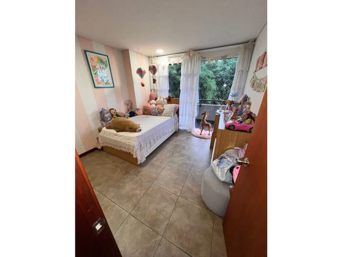 Apartamento de 2 alcobas en venta en El Poblado, Medellín, 118 m² · foto 23 de 24