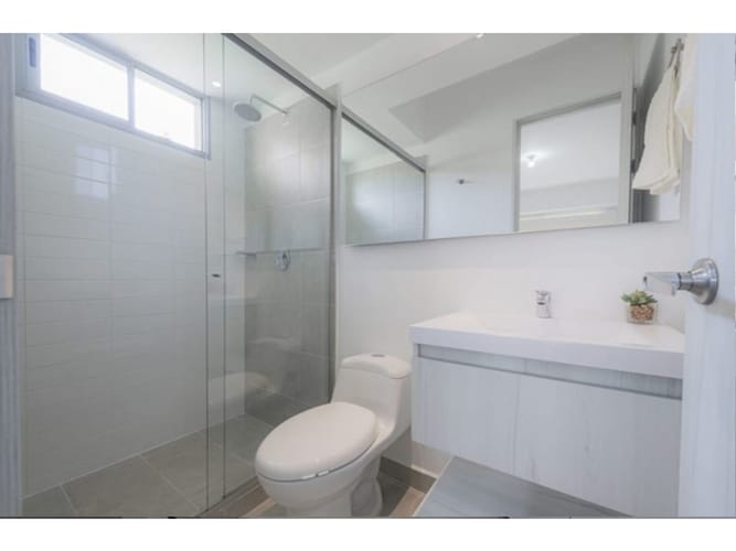 Apartamento de 2 alcobas en venta en El Poblado, Medellín, 118 m² · foto 24 de 24