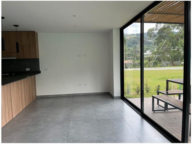 Casa de 3 alcobas en venta en El Retiro, 157 m² · foto 4 de 24