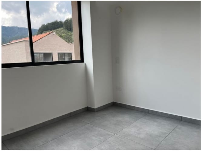 Casa de 3 alcobas en venta en El Retiro, 157 m² · foto 8 de 24