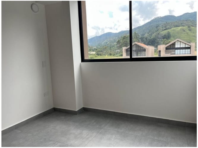 Casa de 3 alcobas en venta en El Retiro, 157 m² · foto 11 de 24