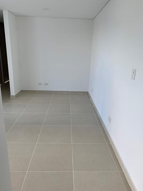 Apartamento de 3 alcobas en venta en Picaleña Y Mirolindo, Ibagué, 70 m² · foto 7 de 13