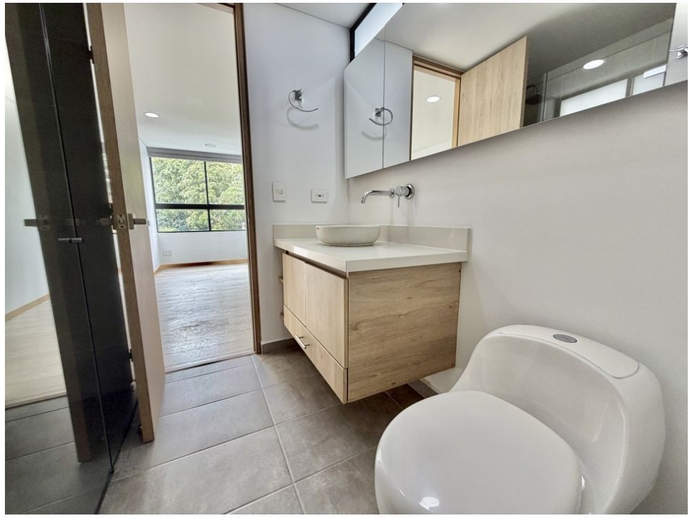 Apartamento en venta en El Poblado, Medellín · foto 9 de 13