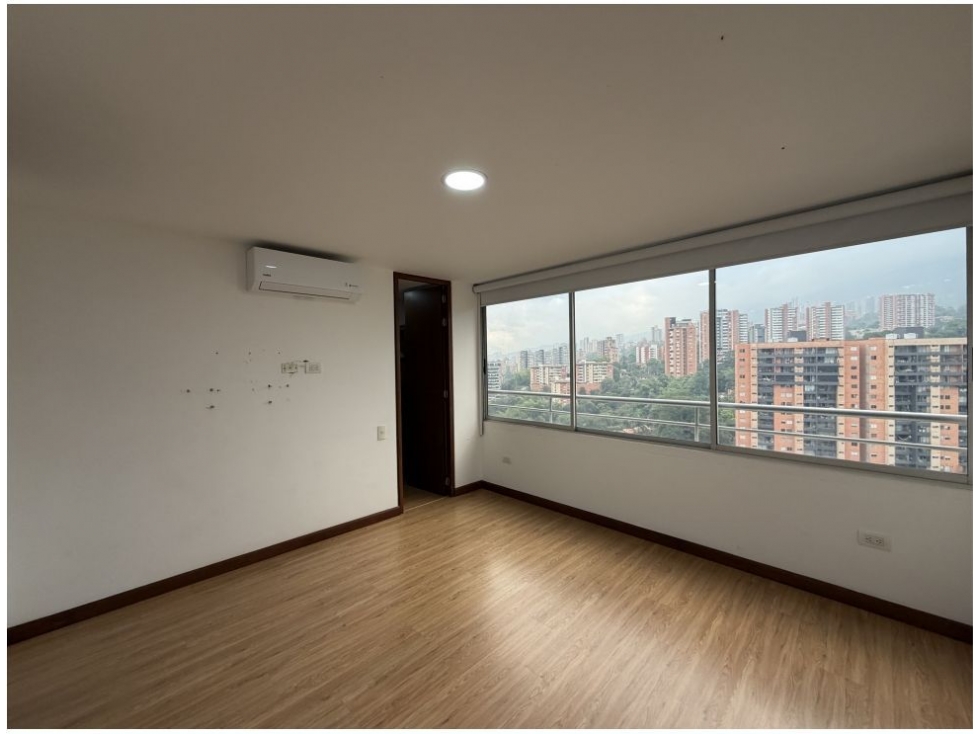 Apartamento en venta en Cumbres, Envigado · foto 12 de 20