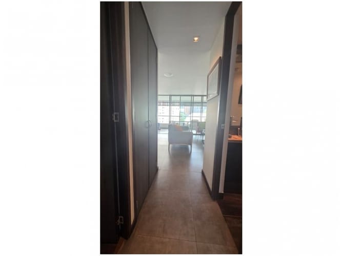 Apartamento de 2 alcobas en venta en El Poblado, Medellín, 116 m² · foto 5 de 18