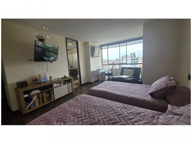 Apartamento de 2 alcobas en venta en El Poblado, Medellín, 116 m² · foto 6 de 18