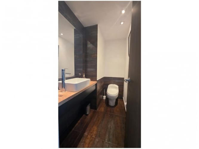 Apartamento de 2 alcobas en venta en El Poblado, Medellín, 116 m² · foto 13 de 18