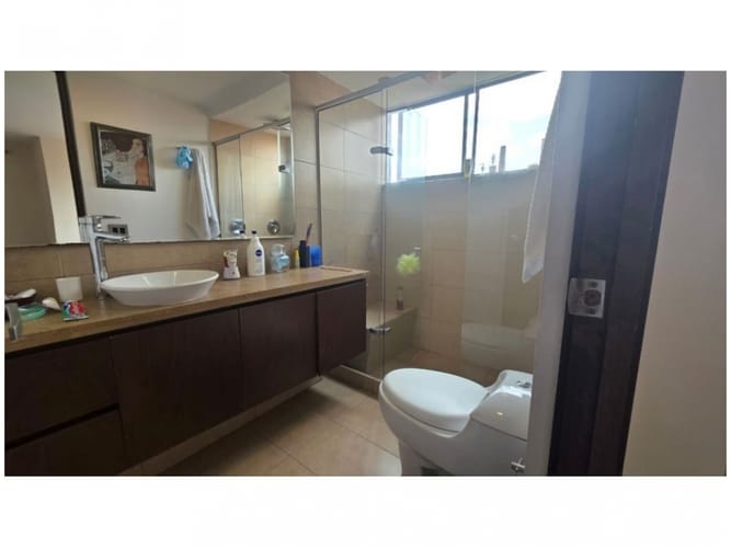 Apartamento de 2 alcobas en venta en El Poblado, Medellín, 116 m² · foto 14 de 18