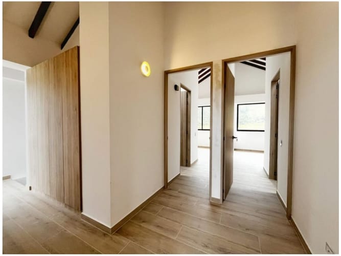 Casa de 4 alcobas en venta en El Retiro, 262 m² · foto 7 de 20
