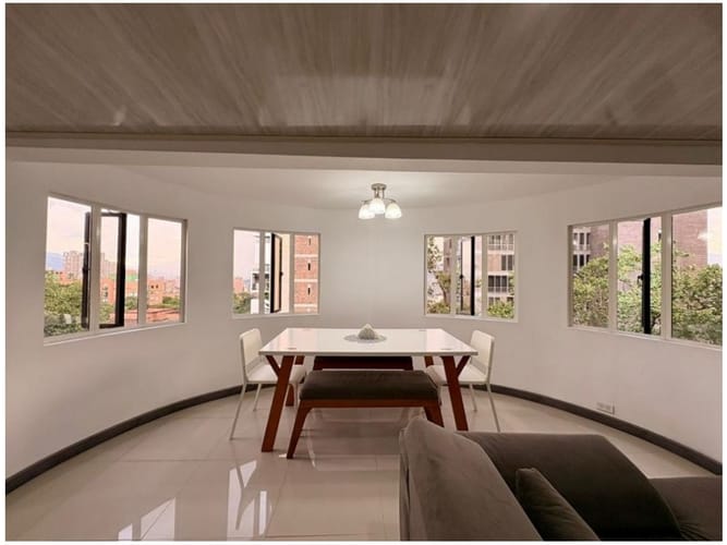 Apartamento de 3 alcobas en venta en Las Lomas, Medellín, 126 m² · foto 5 de 24