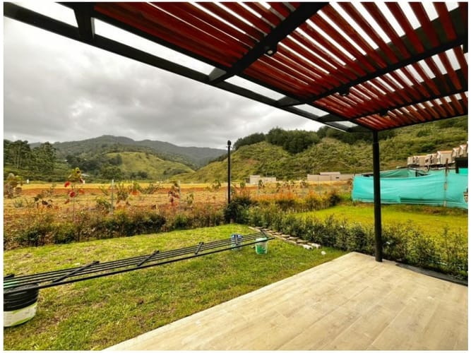 Casa de 4 alcobas en venta en El Retiro, 262 m² · foto 15 de 20