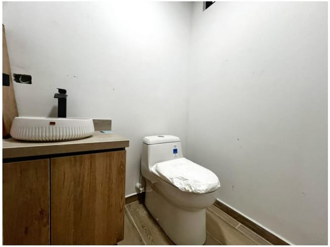 Casa de 4 alcobas en venta en El Retiro, 262 m² · foto 18 de 20