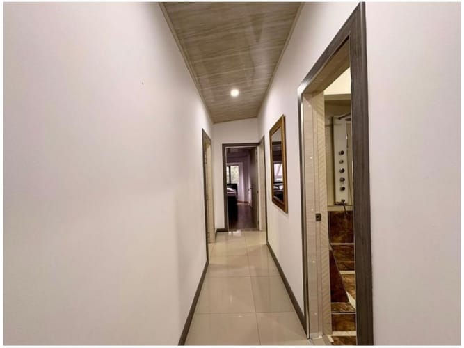 Apartamento de 3 alcobas en venta en Las Lomas, Medellín, 126 m² · foto 17 de 24