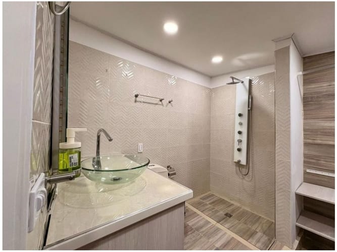 Apartamento de 3 alcobas en venta en Las Lomas, Medellín, 126 m² · foto 23 de 24