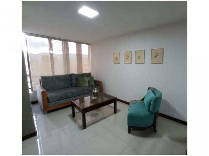 Apartamento de 3 alcobas en venta en El Poblado, Medellín, 88 m² · foto 3 de 19