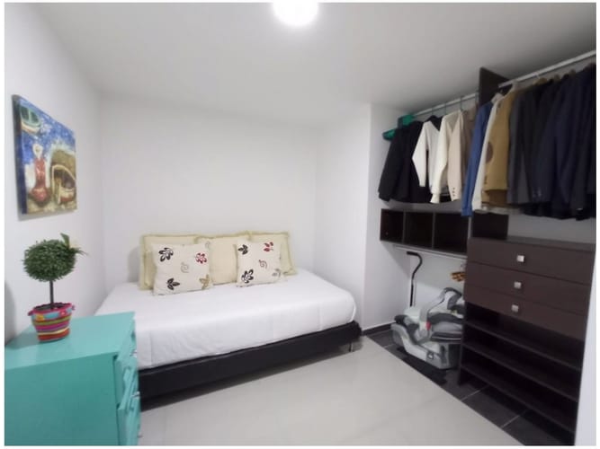 Apartamento de 3 alcobas en venta en El Poblado, Medellín, 88 m² · foto 15 de 19