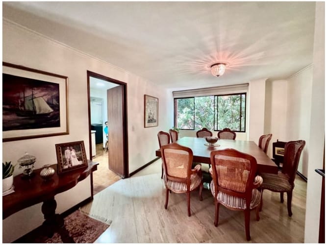 Apartamento de 3 alcobas en venta en El Poblado, Medellín, 142 m² · foto 4 de 24