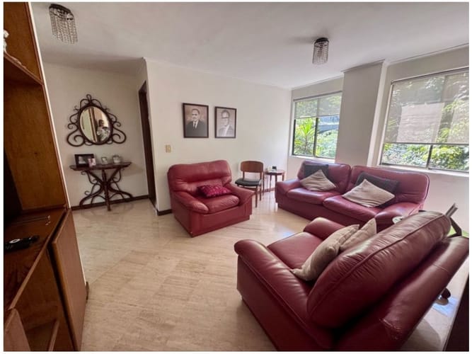 Apartamento de 3 alcobas en venta en El Poblado, Medellín, 142 m² · foto 22 de 24