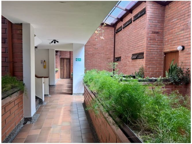 Apartamento de 3 alcobas en venta en El Poblado, Medellín, 142 m² · foto 24 de 24