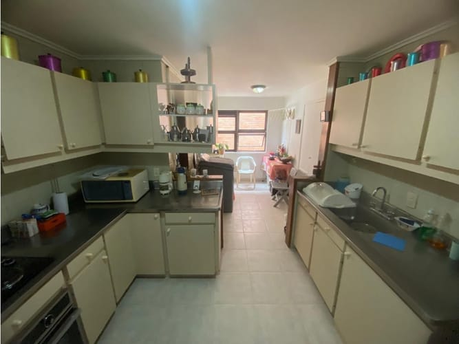Apartamento en venta en Laureles, Medellín · foto 3 de 10