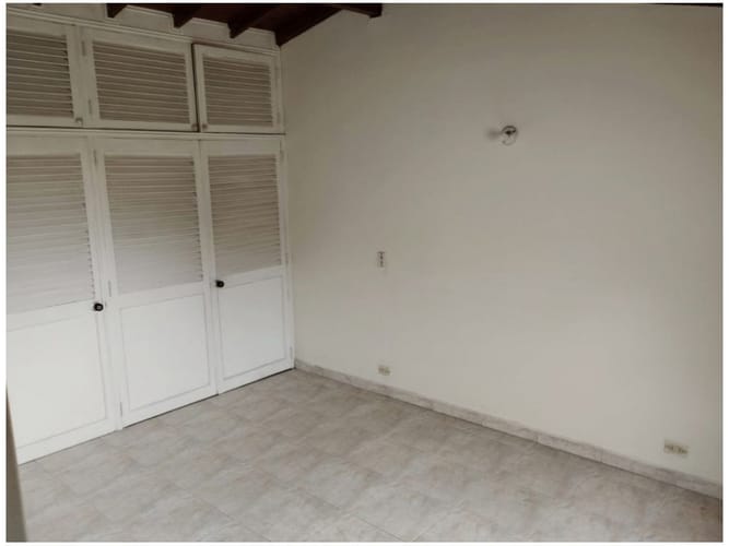 Apartamento de 4 alcobas en venta en Fátima, Medellín, 213 m² · foto 5 de 10