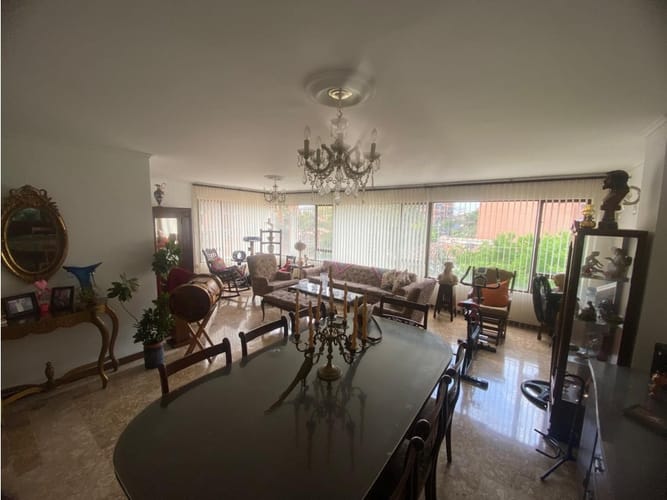 Apartamento en venta en Laureles, Medellín · foto 8 de 10