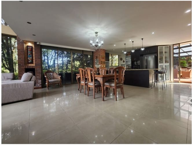 Casa de 4 alcobas en venta en Loma Del Escobero, Envigado, 480 m² · foto 6 de 24