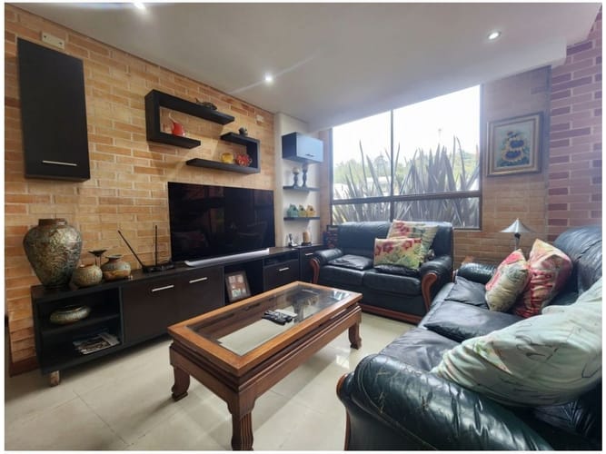 Casa de 4 alcobas en venta en Loma Del Escobero, Envigado, 480 m² · foto 8 de 24