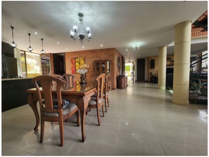 Casa de 4 alcobas en venta en Loma Del Escobero, Envigado, 480 m² · foto 9 de 24
