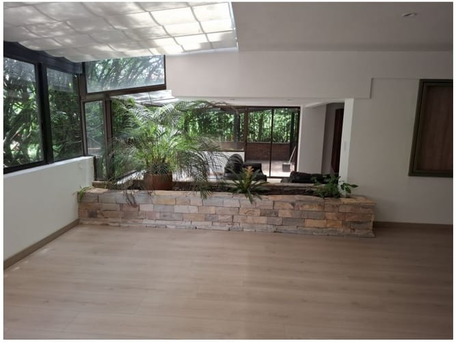 Apartamento de 3 alcobas en venta en El Poblado, Medellín, 295 m² · foto 13 de 24