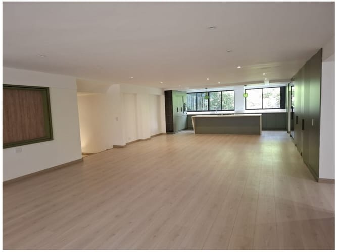 Apartamento de 3 alcobas en venta en El Poblado, Medellín, 295 m² · foto 15 de 24