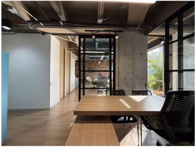 Oficina en venta en Santa María De Los Ángeles, Medellín, 97 m² · foto 16 de 20
