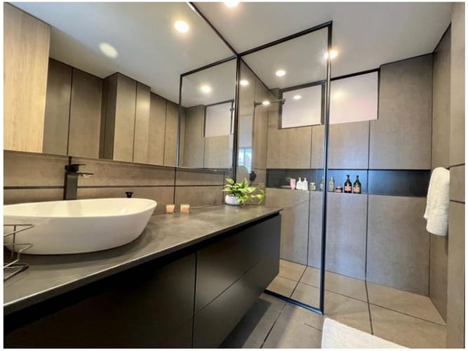 Apartamento de 2 alcobas en venta en El Poblado, Medellín, 150 m² · foto 12 de 17