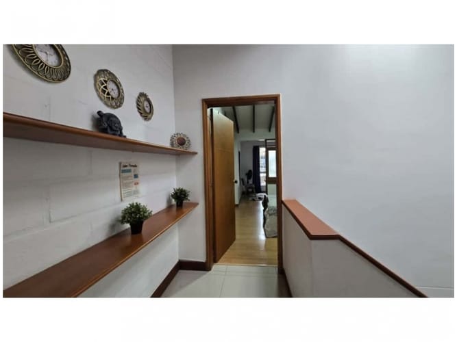 Casa de 8 alcobas en venta en Belen La Palma, Medellín, 489 m² · foto 14 de 24