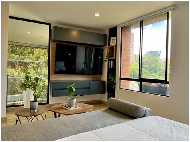 Apartamento de 2 alcobas en venta en El Poblado, Medellín, 150 m² · foto 16 de 17
