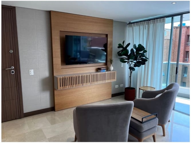 Apartamento de 3 alcobas en venta en Laureles, Medellín, 134 m² · foto 4 de 19