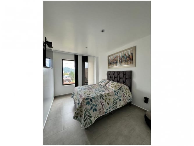 Casa de 4 alcobas en venta en Loma Del Escobero, Envigado, 220 m² · foto 6 de 24