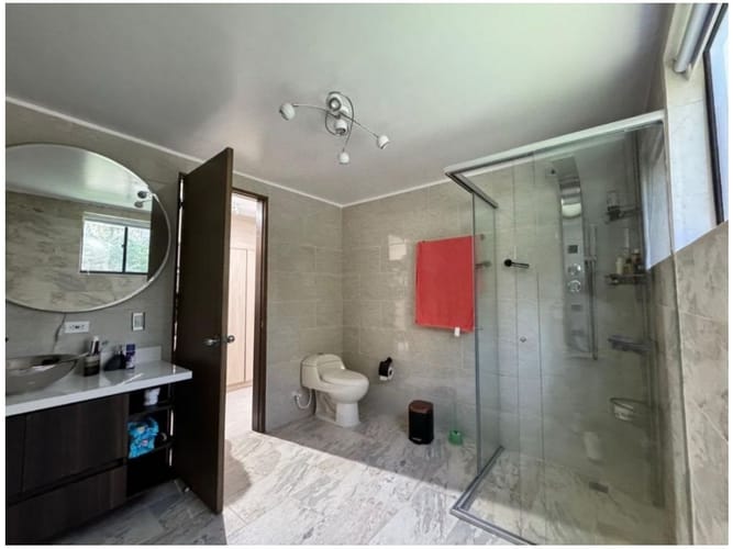 Casa de 4 alcobas en venta en Loma Del Escobero, Envigado, 220 m² · foto 10 de 24