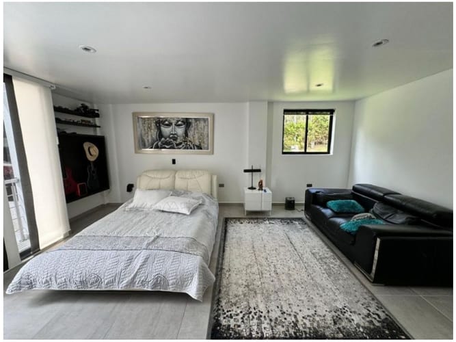 Casa de 4 alcobas en venta en Loma Del Escobero, Envigado, 220 m² · foto 13 de 24
