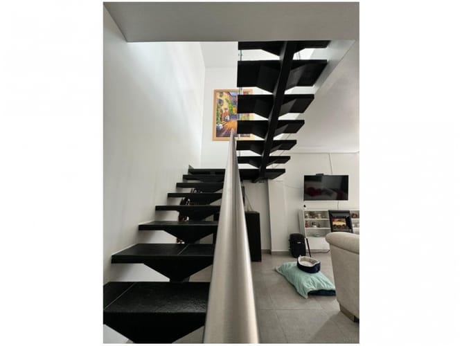 Casa de 4 alcobas en venta en Loma Del Escobero, Envigado, 220 m² · foto 18 de 24