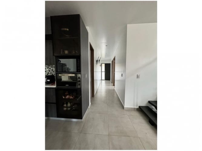 Casa de 4 alcobas en venta en Loma Del Escobero, Envigado, 220 m² · foto 21 de 24